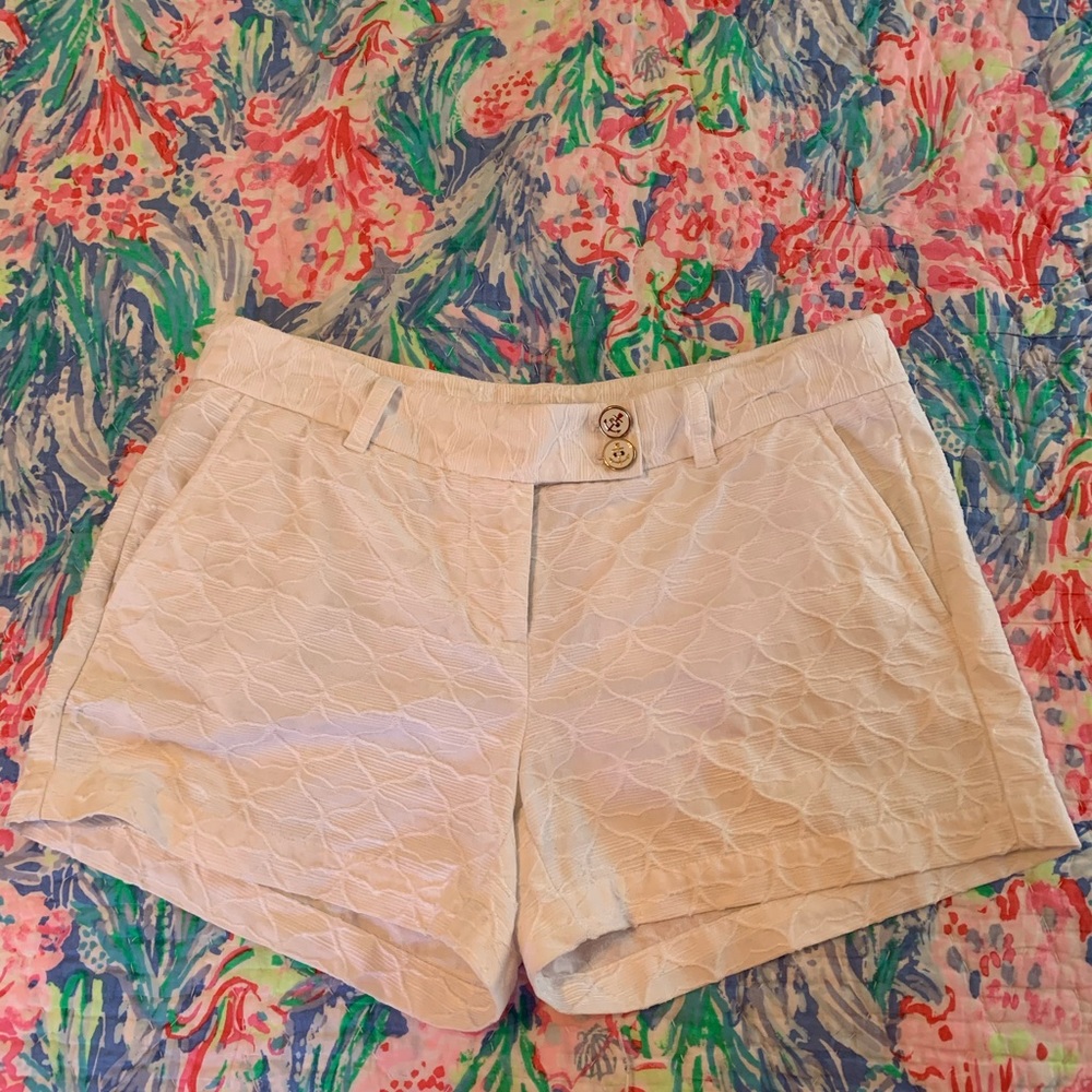Vineyard Vines Whale White Shorts